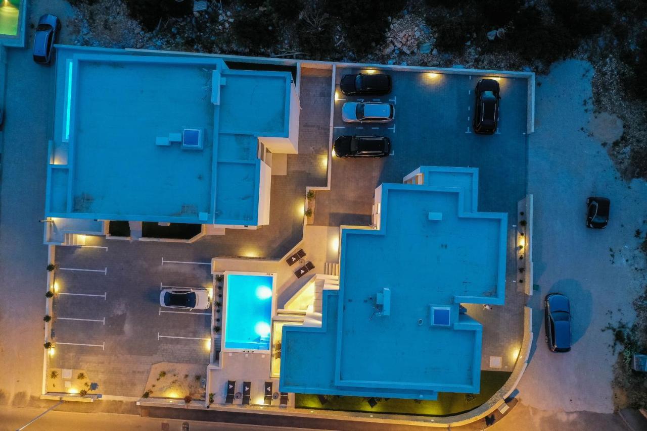 Pool Apartments Banta B Novalja Exterior photo